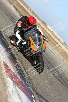 media/Nov-03-2024-TrackDaz (Sun) [[44580f4982]]/A Group/2pm (Grapevine)/